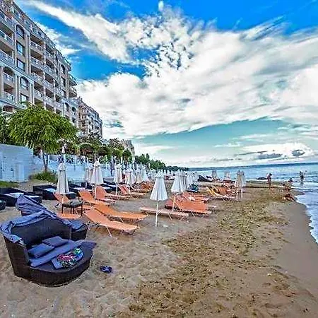 Apartament Luxurious And Panoramic At The Beach.