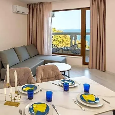 Luxurious And Panoramic At The Beach. Βάρνα