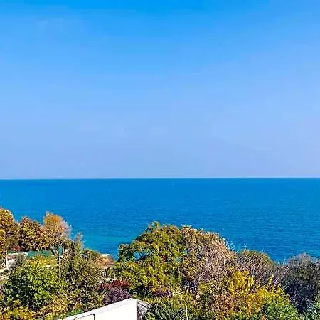 Luxurious And Panoramic At The Beach. * Varna